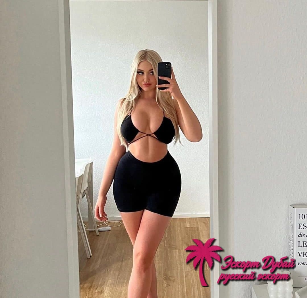 Мария, 23 года, светлые волосы, стройное телосложение, европейка — фото 1 из 4