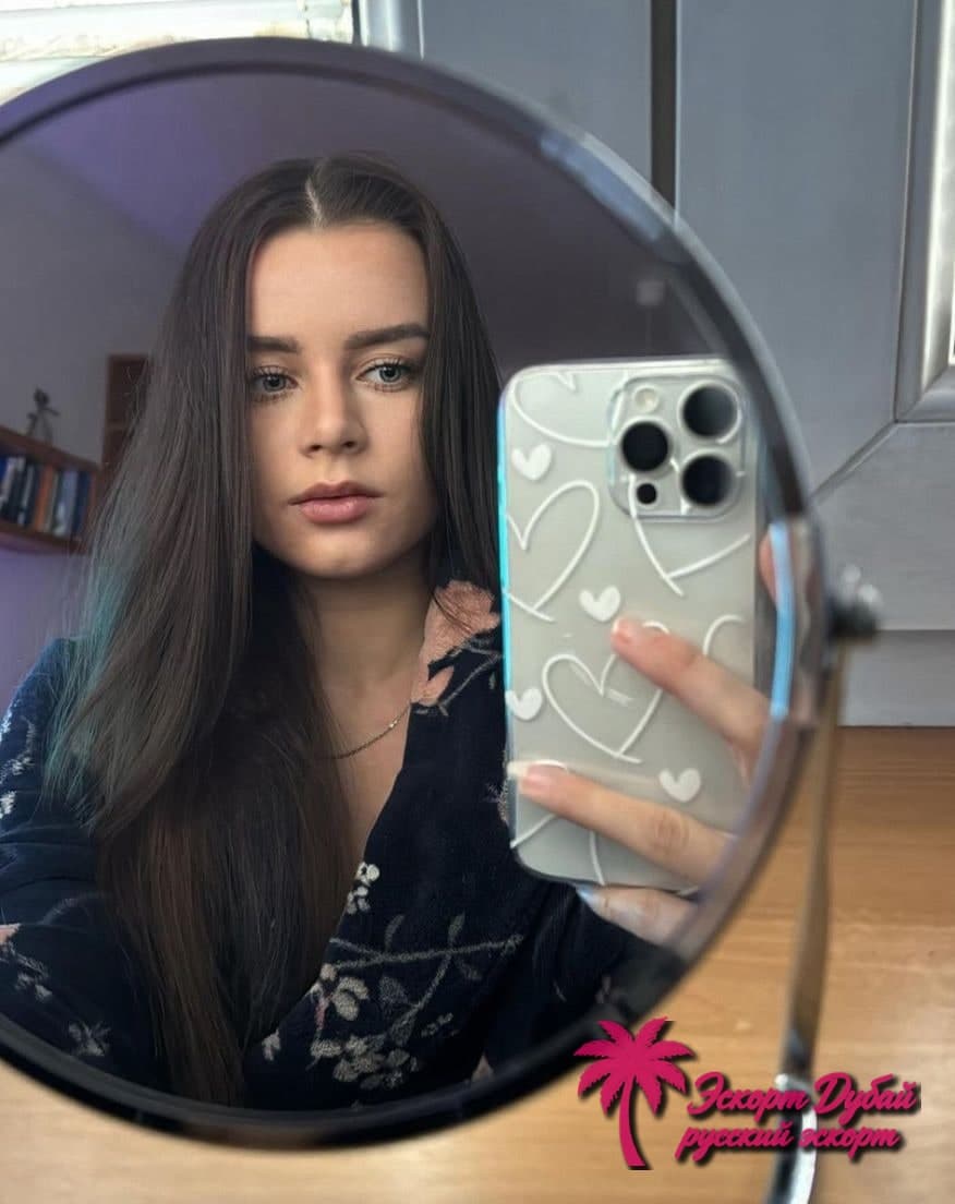 Силат, 20 лет — фото 3 из 6: европейка, рост 168 см, каштановые волосы