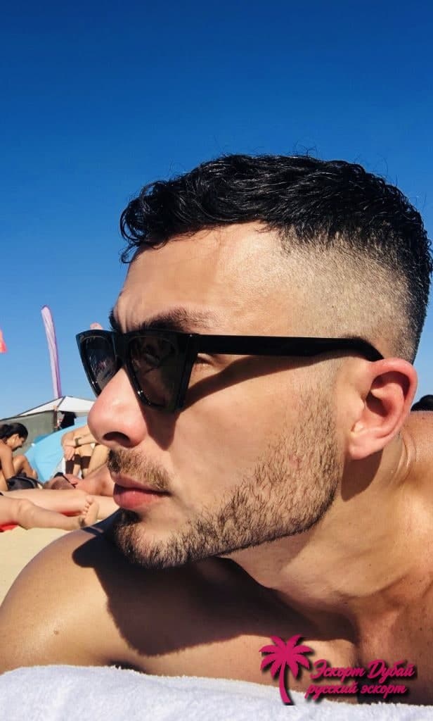 фото 5 из 6: Danilo_bianchini, 27 лет, зелёные глаза, рост 178 см, чёрные волосы