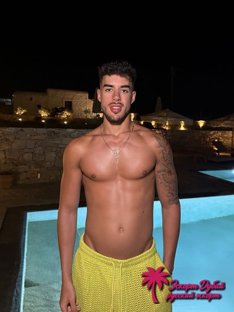 Dannyhotboyx, 24 года, светлые волосы, спортивное телосложение, европеец — фото 2 из 6