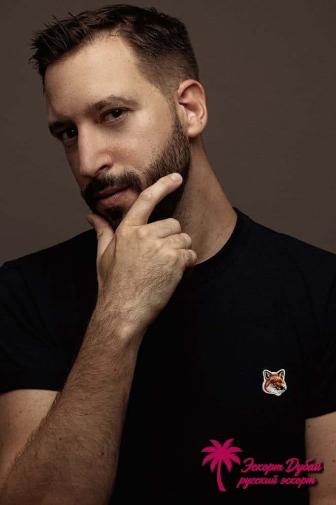 фото 3 из 6: Nicolas_m, 35 лет, чёрные волосы, спортивное телосложение, карие глаза