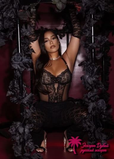 Seductivekylie, 27 лет — фото 1 из 6: карие глаза, рост 167 см, чёрные волосы