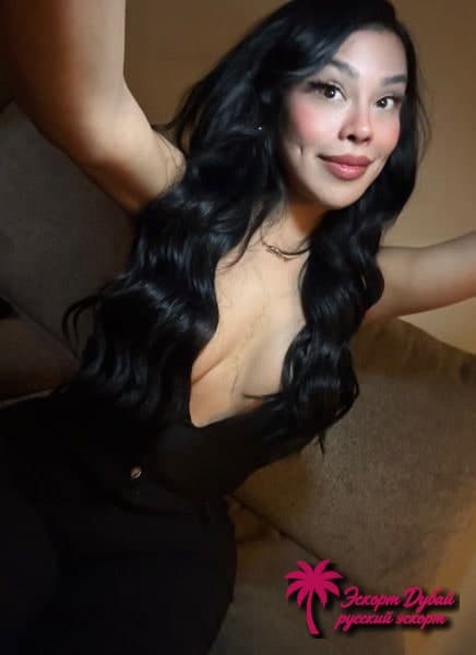 фото 3 из 10: Sofiavonce, 25 лет, чёрные волосы, спортивное телосложение, латиноамериканка