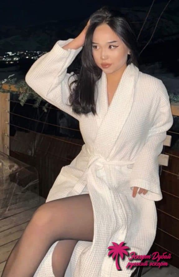 Кавейра, 19 лет, стройное телосложение, казашка, чёрные глаза — фото 4 из 10